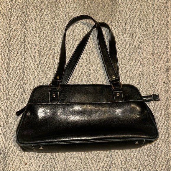 kate spade Handbags - kate spade vtg Black Leather Shoulder Bag